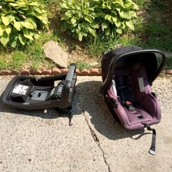 Current Not Expired Infant Car Seat Carrier 
