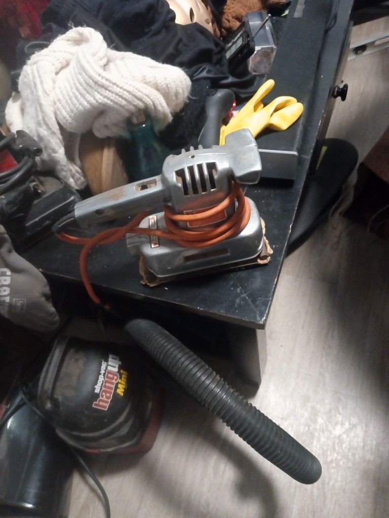 Black&Decker Dual Action Sander