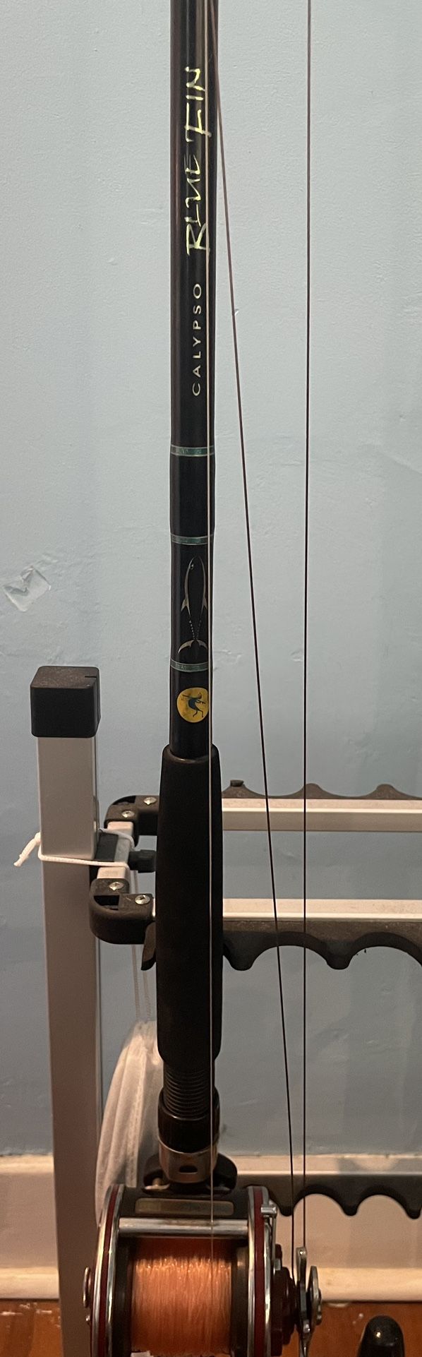 calypso blue fin fishing pole Calypso Blue Fin Trolling Rod for Sale in Miami Beach, FL