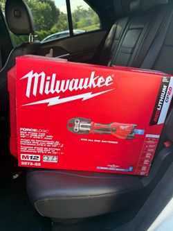 Milwaukee M12 FORCE LOGIC Press Tool Kit 2573-22 – Brand New
