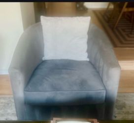 Light grey swivel chairs (2)