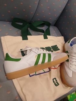 Adidas size 13 w/bag