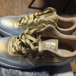 Rare women's Nike Air Force One 