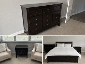 King Size Bedroom Set – Dark Wood + TV Console