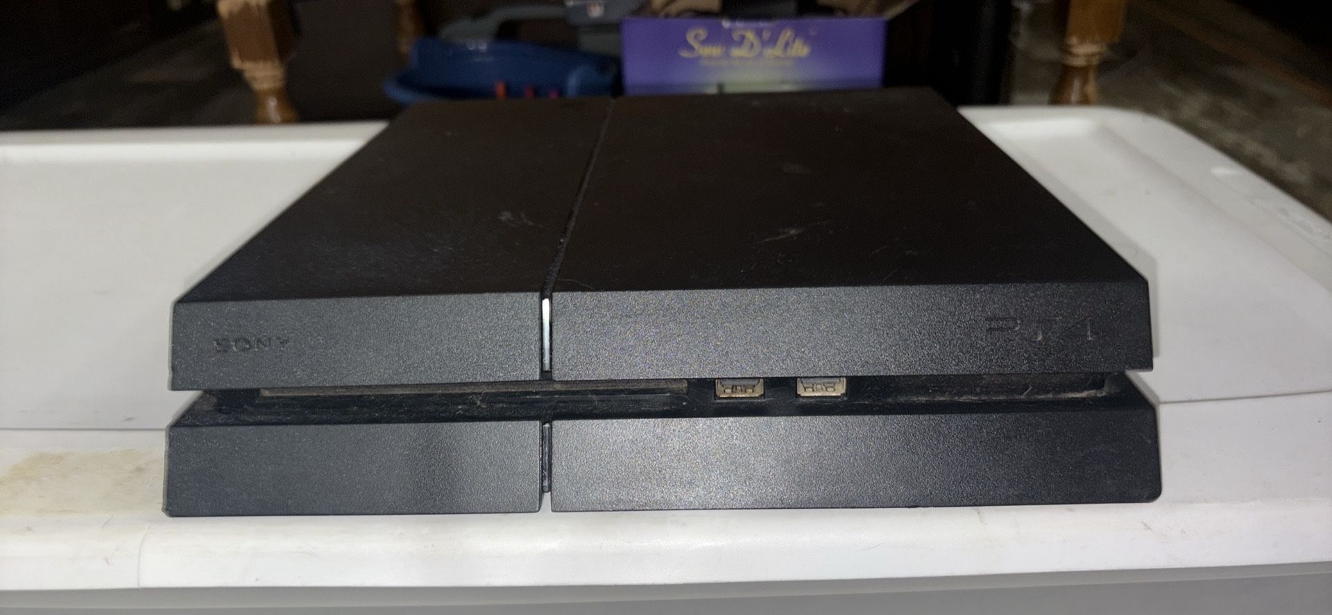 PS4 Black 