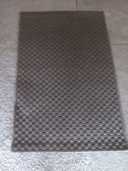 Hallway / Entry Rug