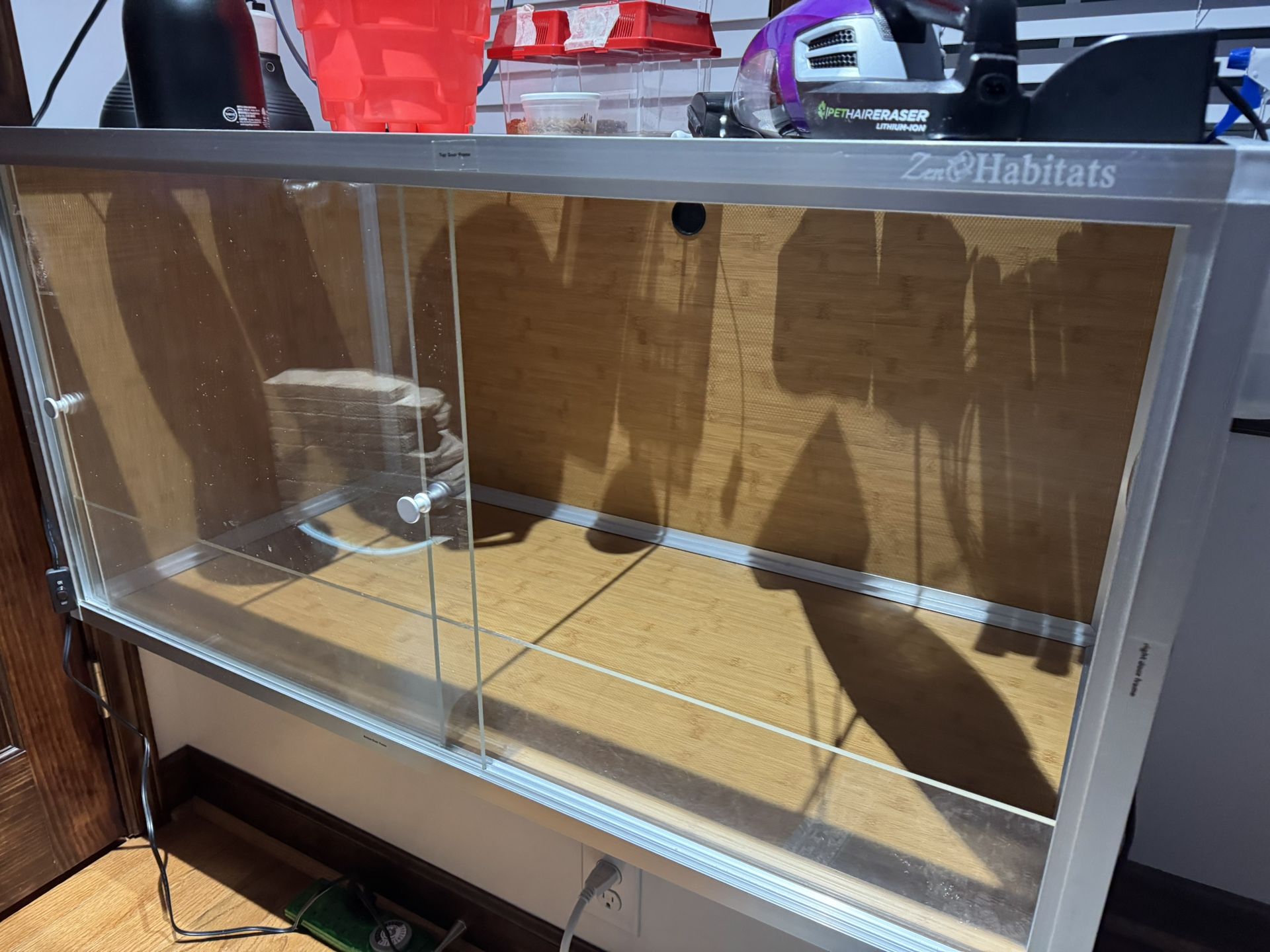 Reptile enclosure/habitat with many accessories that go with it!