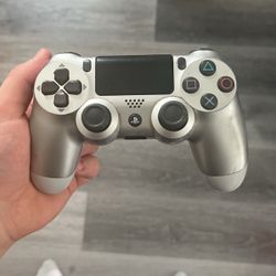 PS4 Controller 