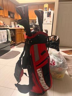 Wilson Slightly Used Golf Club Set
