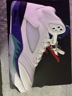 Jordan Grape 5’s Men’s Sz 9