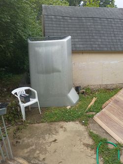 Camper shell