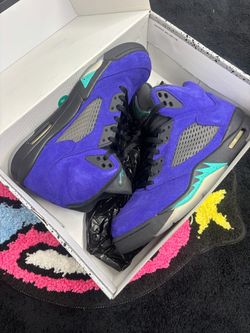 Jordan 5 Alternate Grape
