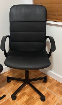 Computer chair