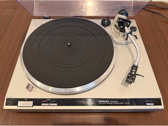 Technics SL-Q2 Direct drive Turntable
