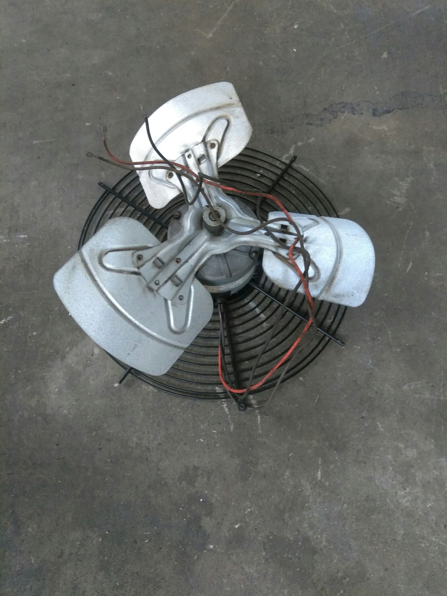 G e fan motor