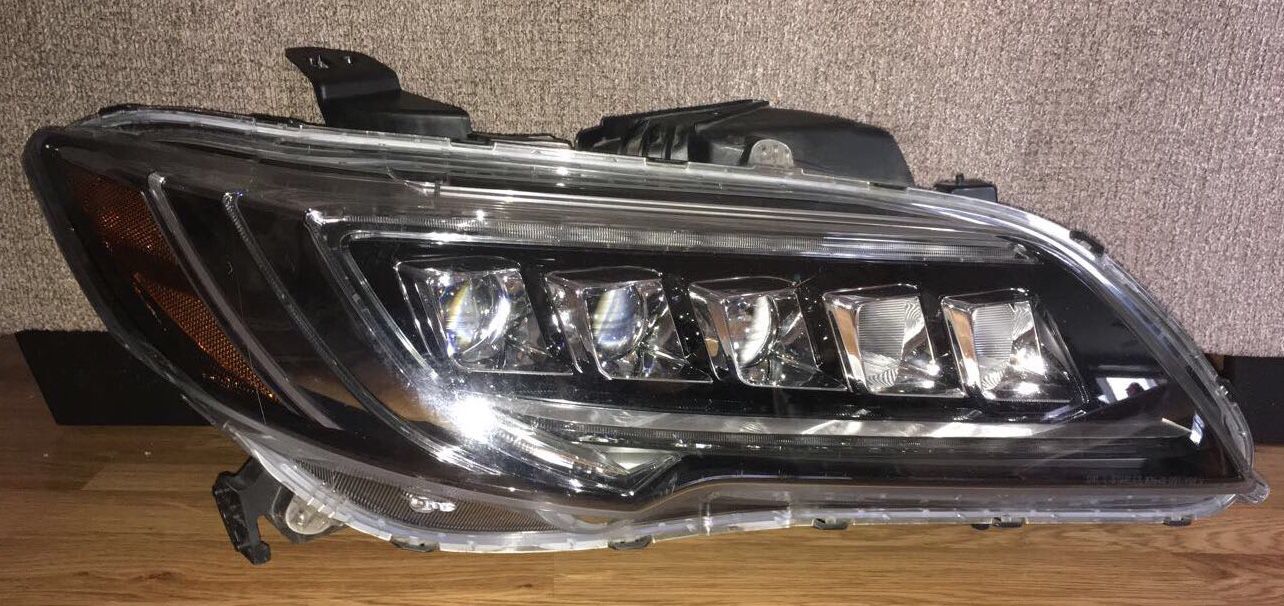 2016-18 Acura RDX Passenger Right LED Headlight (Send Best Offer!)