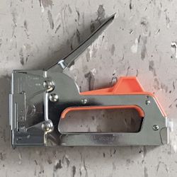 Staple Gun