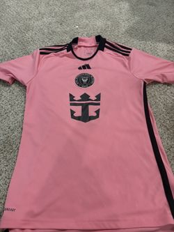 Men’s Messi Jersey Small