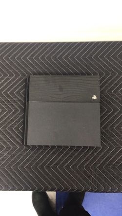 Sony PlayStation 4