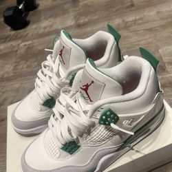 Air Jordan Sb Pine Green 4s 