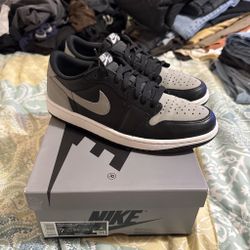 Jordan 1 Retro Low OG Shadow, used excellent condition, size 7 men, size 8.5 women