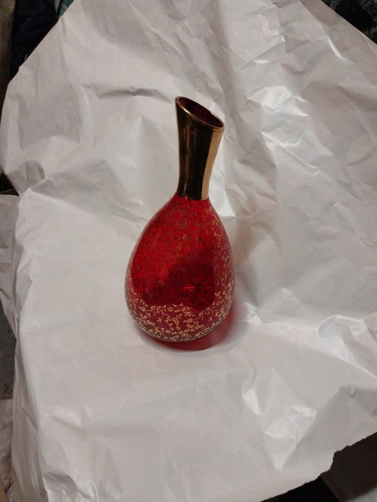Vintage Beautiful Blown Glass Murano Vase