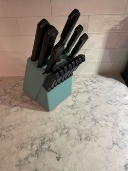 Butcher Block with Knives