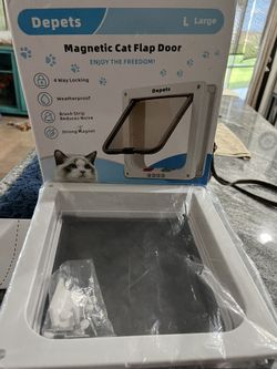 PET DOOR- NEW