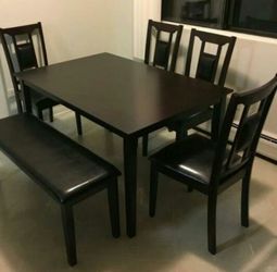 $400 for 6 piece Dinette set