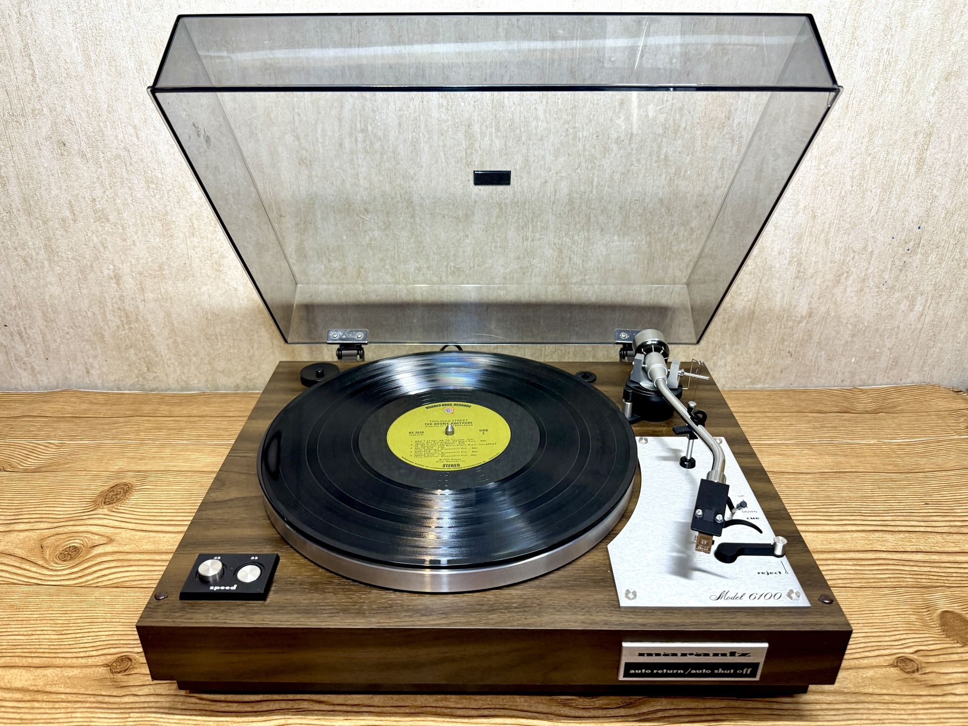 Vintage Marantz 6100 Stereo Turntable *Serviced*