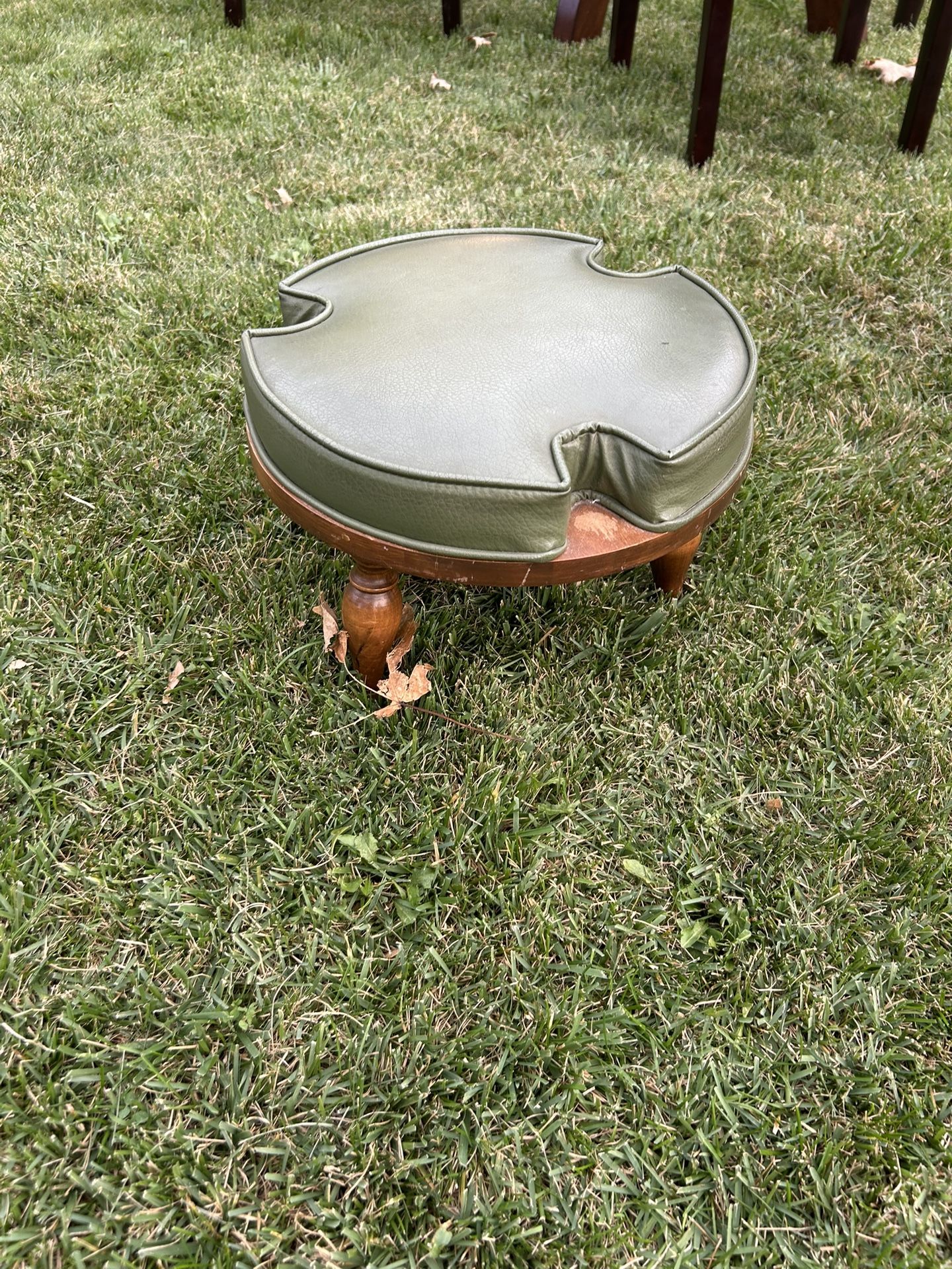 Vintage MCM Era L&M Associates Green Vinyl Wood Round Footstool