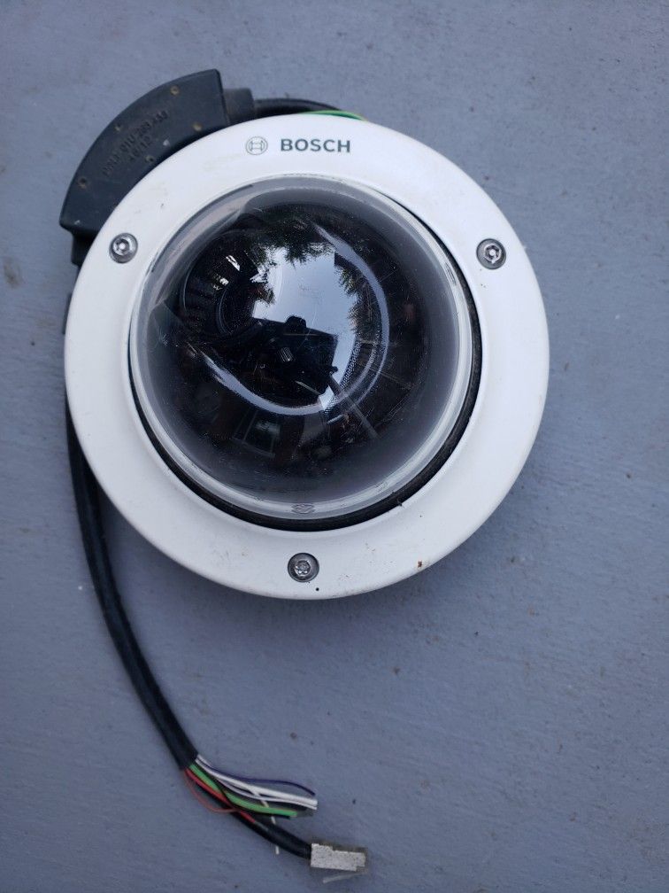 Bosch NDC-455V03-21P FlexiDome Color IP Camera