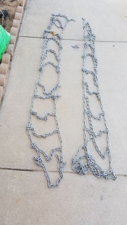 2 SUPER COOL TIRE CHAINS