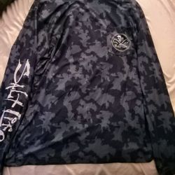 Barely Used Salt Life SLX Long-Sleeve Performance Shirt (Size Large)