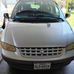 2000 Plymoth Voyager