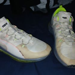 Puma Running Shoes/Sneakers