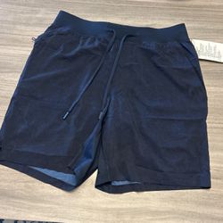 Lululemon 7” Liner less Shorts 