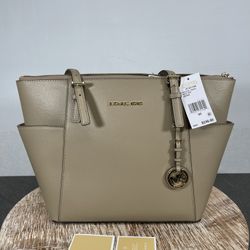 Michael Kors Jet Set Tote Bag Truffle