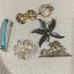 Set Of 6 Sterling Silver Brooches 