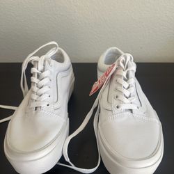 Brand New Old Skool Stacked White Vans