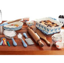 The Pioneer Woman Brilliant Blooms 20-Piece Bake & Prep Set