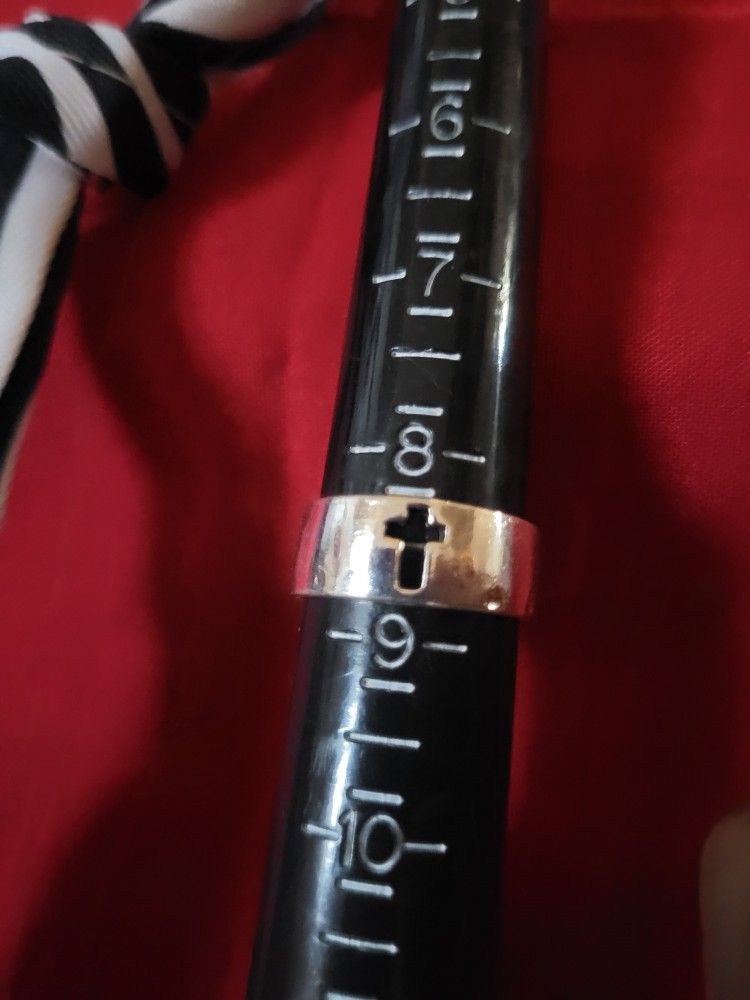 Women's Silvertone Cross Ring