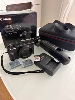 Canon PowerShot G7X Mark III Camera Bundle