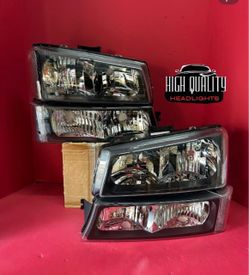 Chevy Silverado 2003-2006 headlight