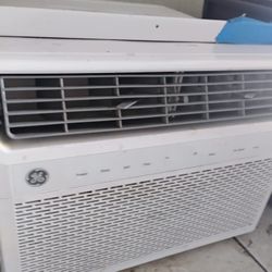 Window AC Unit 