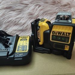 DeWalt Laser Level With Kit 12 V