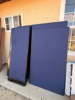 Free Blue fabric office partition panels
