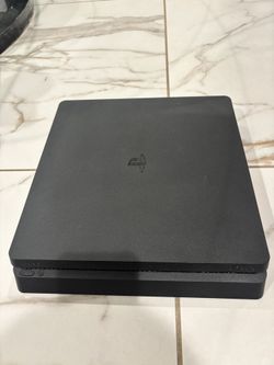 PS 4