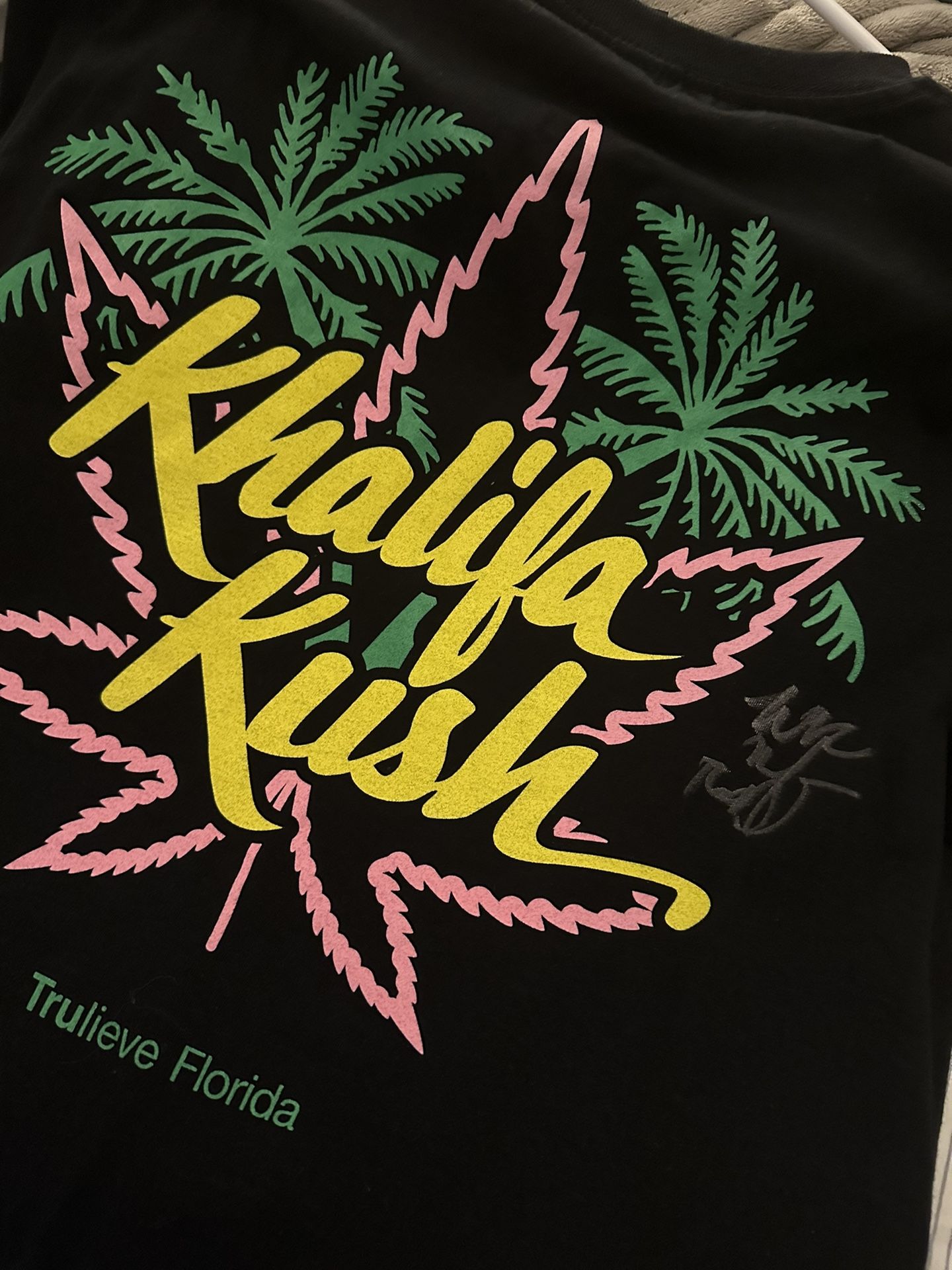 Wiz Khalifa Autographed tee