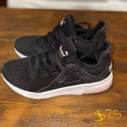 Puma Sneakers 